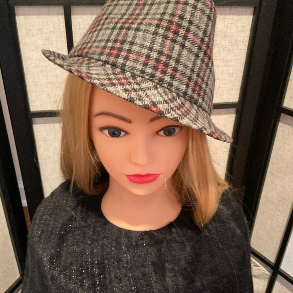 Plaid Fedora - Picture 2 of 11